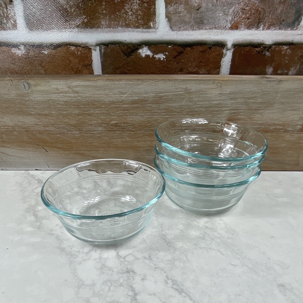 Pyrex Clear Glass Round Dessert Bowl Set of 4, 5.5 in Diameter x 2.5 in